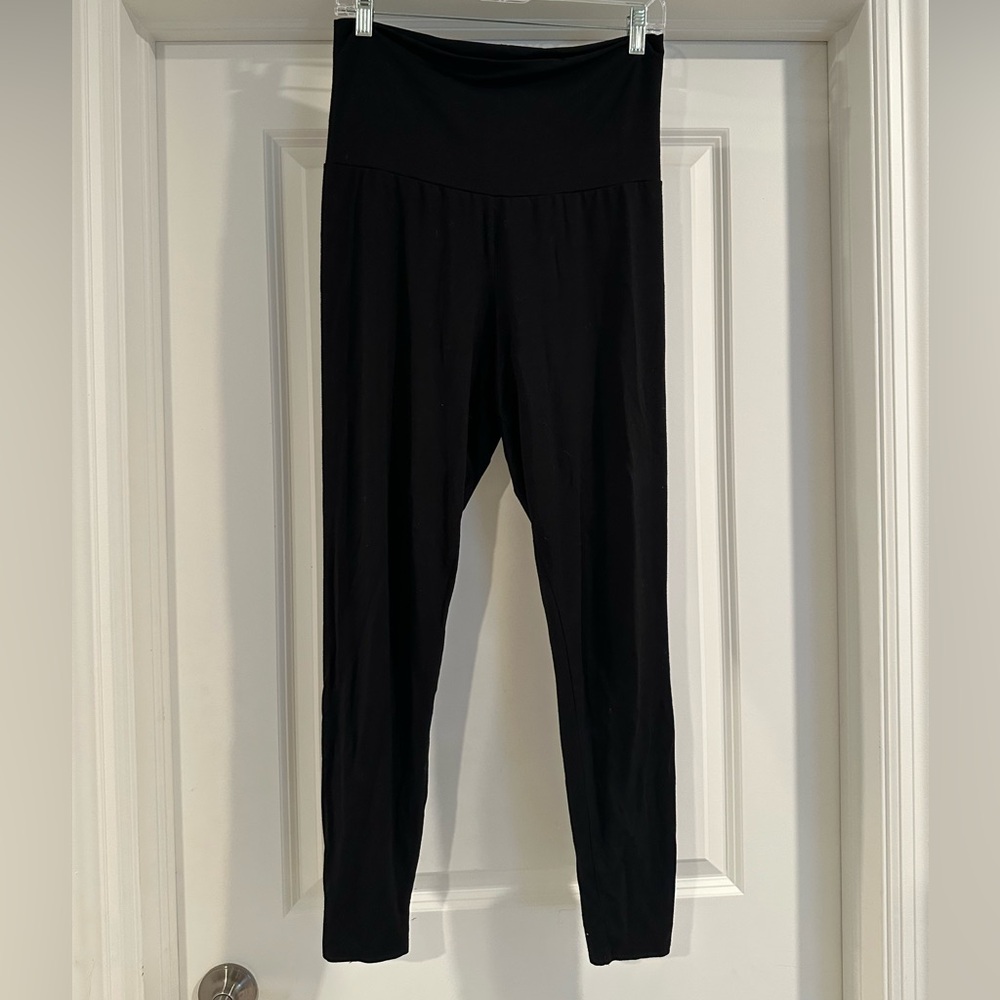 HATCH essential everyday black leggings